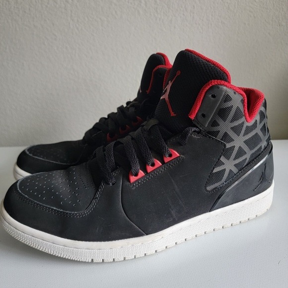 Nike Jordan 1 Flight 3 Mens Size 10 Basketball Shoes Black/Red High Top Sneakers - Picture 1 of 13